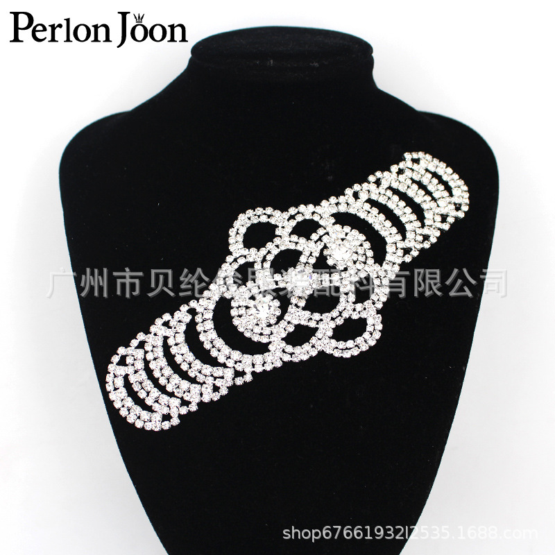 in stock Wholesale Long Welding Super Flash Crystal Rhinestone Garment Flower Wedding Dress Decoration Garment Accessories
