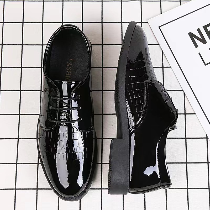 Cross-Border Hot Selling Large Size Men's Leather Shoes Formal Business Glossy Casual Shoes Wholesale Youth Versatile Leather Shoes Men Summer