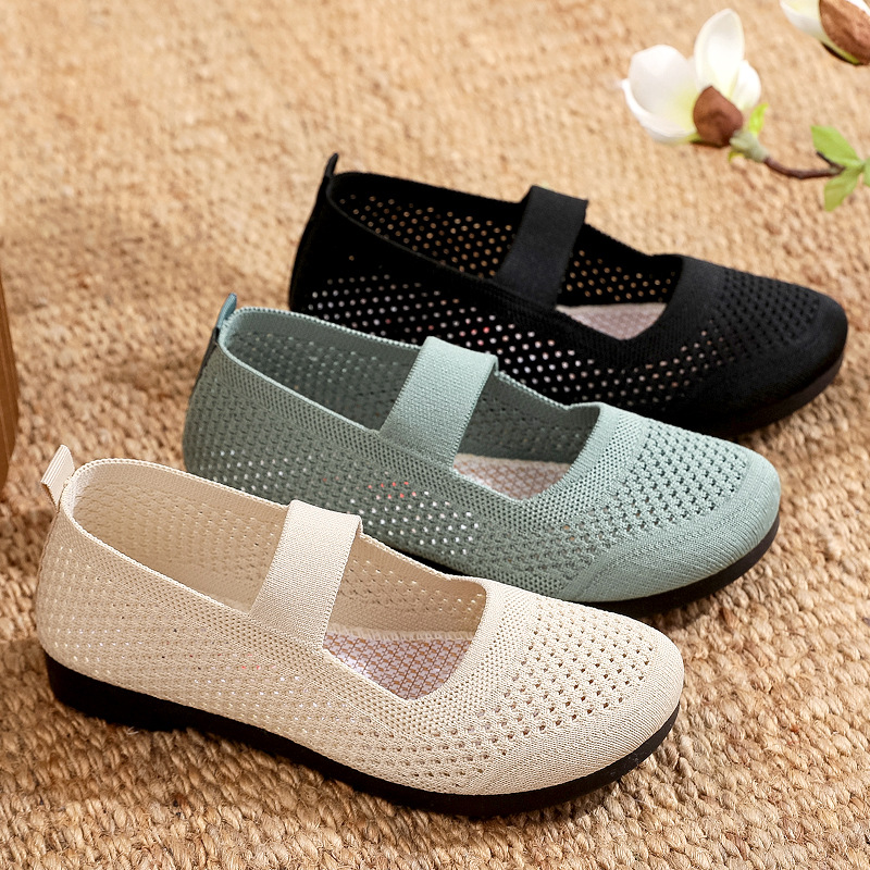 Spring and Summer New Breathable Mesh Shoes Old Beijing Cloth Shoes Women's Soft Sole Comfortable Mother Shoes Hollow Flat Casual Shoes