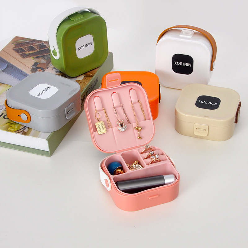 Portable Jewelry Box Ring Jewelry Necklace Lipstick Multi-function PP Plastic Storage Box Carry-on