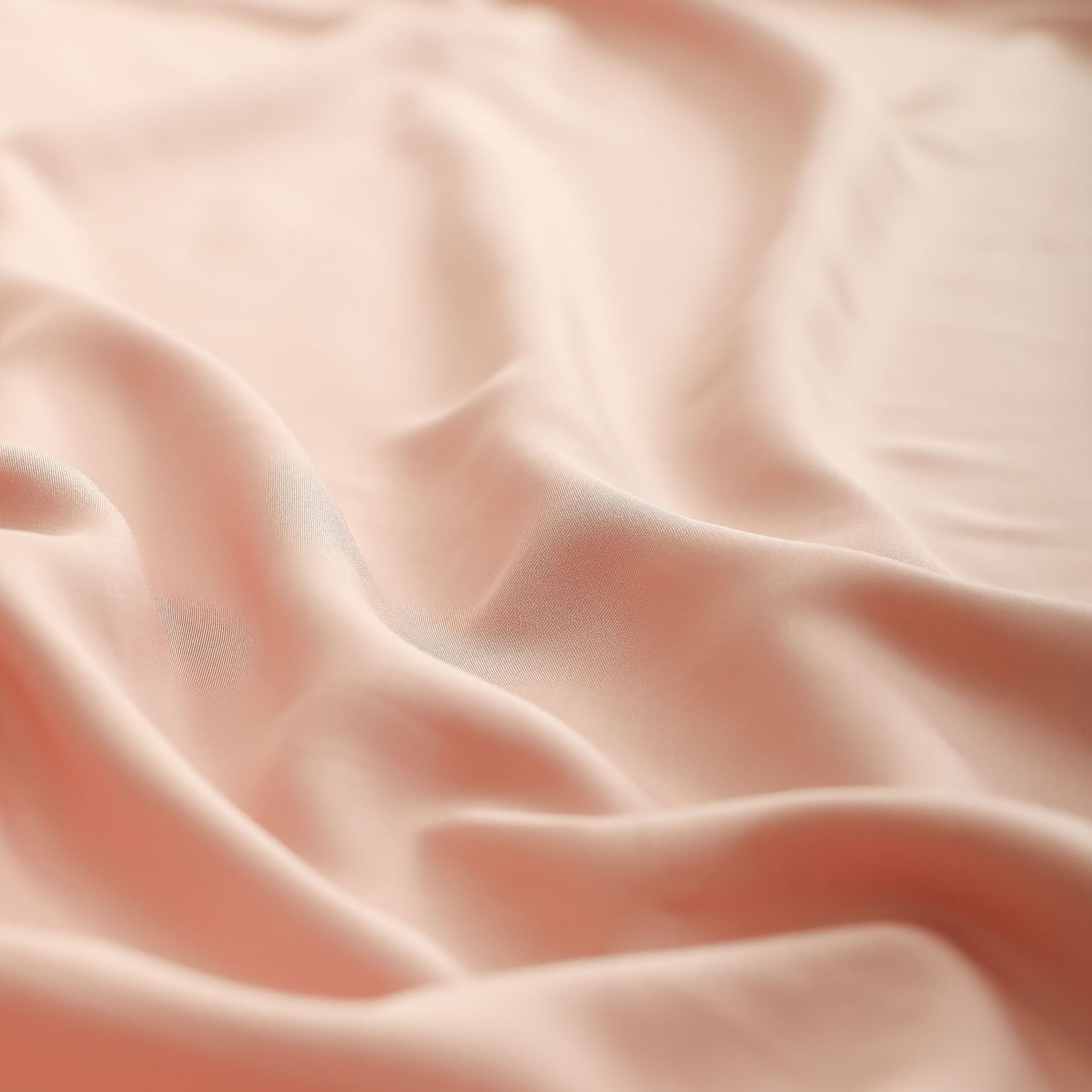 Picture of 60 Lanjing Tencel fabric solid color satin lyocell bedding fabric fabric manufacturers supply recycled fabric