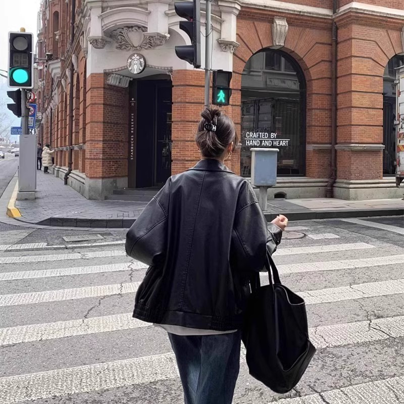 Picture of Retro Brown Leather Jacket Women's Short 2024 Spring and Autumn Small Korean Style Loose Leather Jacket Handsome Motorcycle Jacket