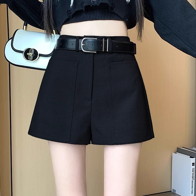 2024 Spring/Summer Korean Style Plus Size Wide-Leg Shorts for Curvy Women, High-Waisted Slimming Straight-Leg Pants, Polyester, Leg-Lengthening Effect