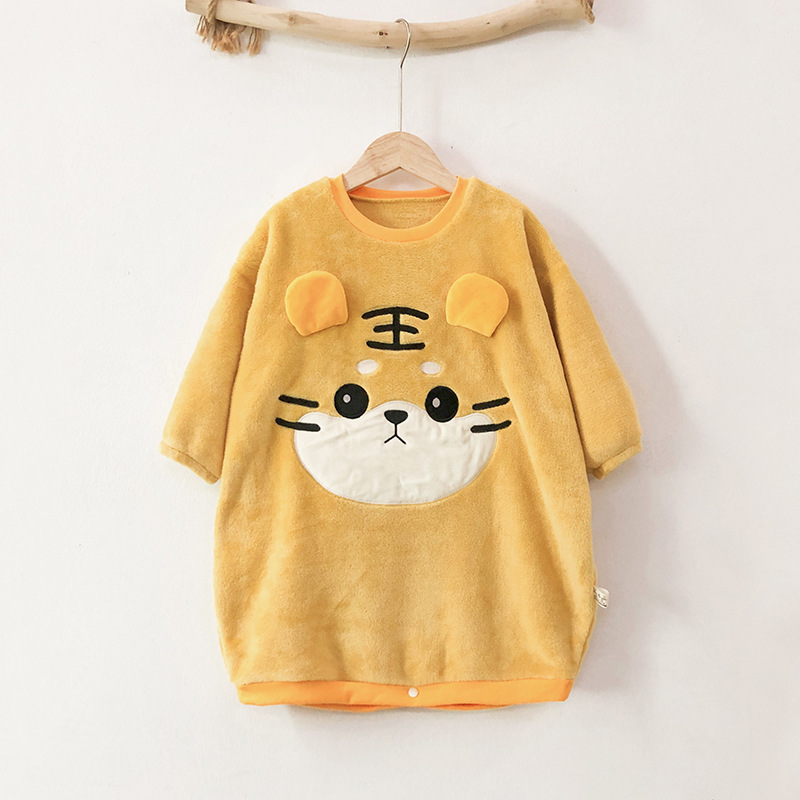 Picture of 10-30kg Middle and Large Children Can Open Button Anti-Kick and Anti-Cold Sleeping Bag Primary School Dormitory Autumn and Winter Coral Velvet Thermal Robe