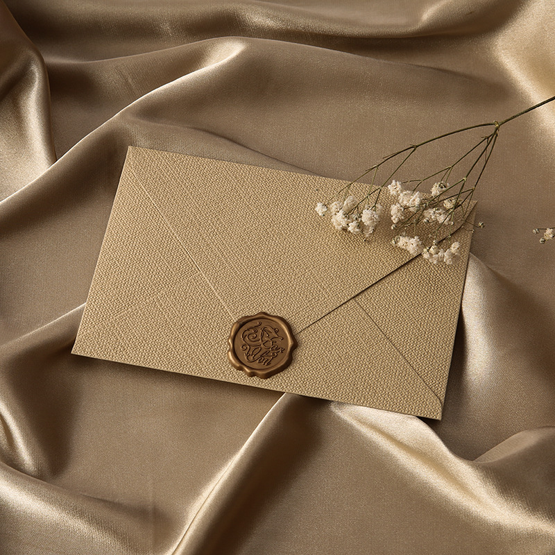 Picture of Linen Envelope Letter Paper Set Retro Love Letter Chinese Style Cowhide Special Paper Invitation Postcard Fire Paint Envelope