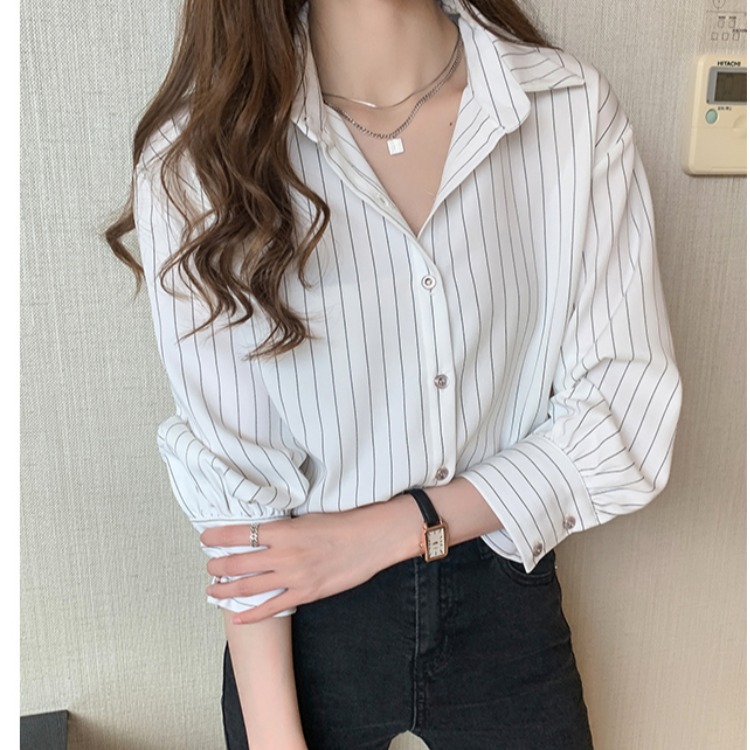 2022 Spring and Summer New Women's Top Retro Hong Kong Style White Striped Shirt Design Sense Lightly Mature Stacked Shirt for Women