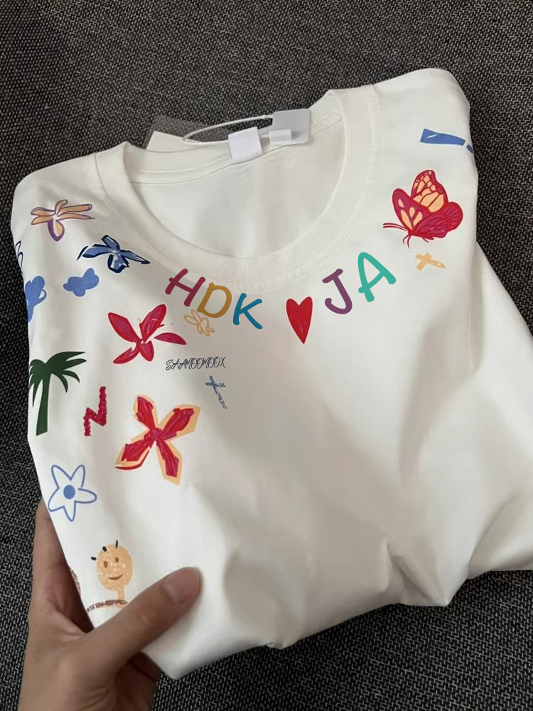 Fun Cartoon Graffiti White Short-sleeved T-shirt Women's Summer 2025 New oversize Design Sense Niche Top