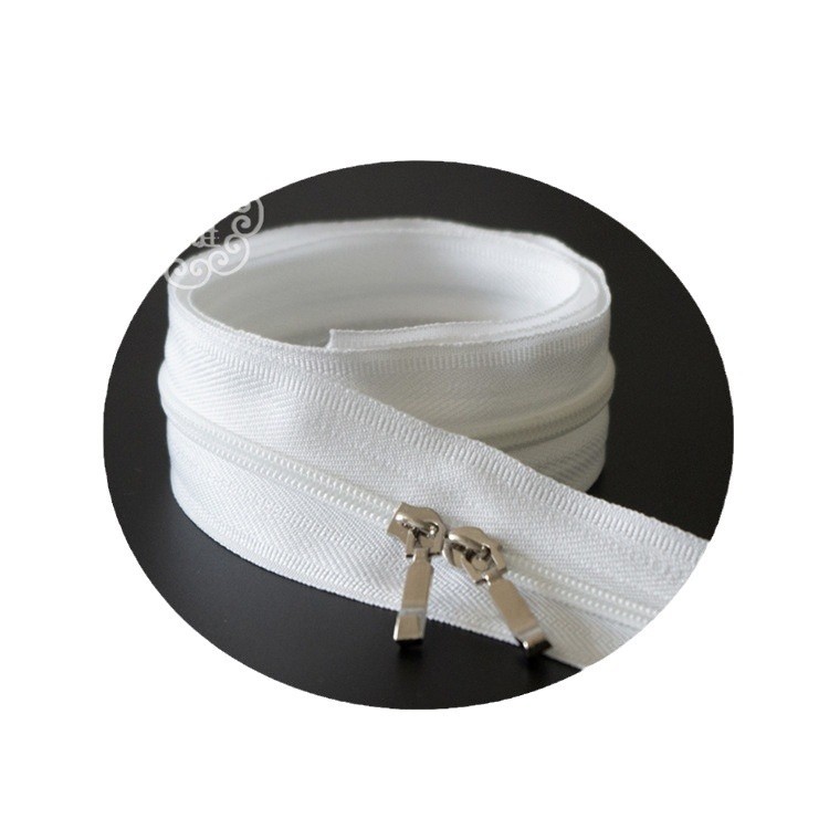 Picture of In stock bleached No. 3 quilt cover zipper double-headed home textile quilt cover pillow zipper factory wholesale white zipper finished product