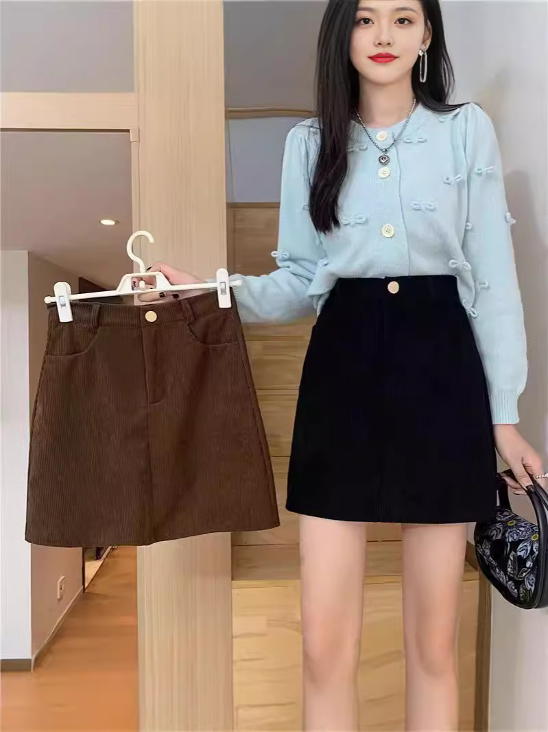 brown Corduroy Skirt Women's Autumn and Winter New Hip Skirt Short Skirt High Waist Slim Look Small All-Match A- Line Skirt