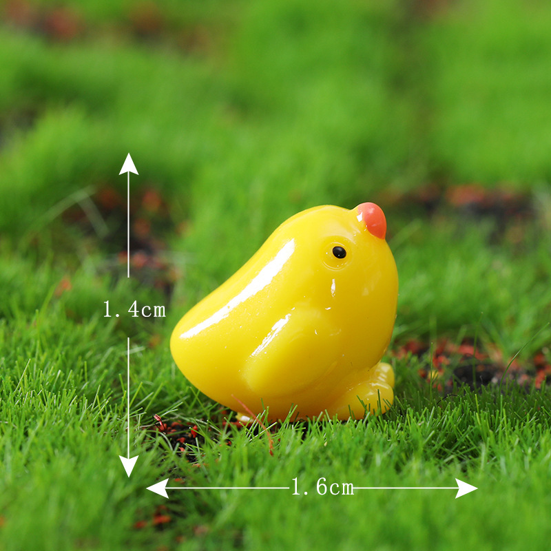 Picture of Moss Micro Landscape Decoration Ornaments ZAKKA Grocery Landscaping Decoration Material Accessories Chick Family