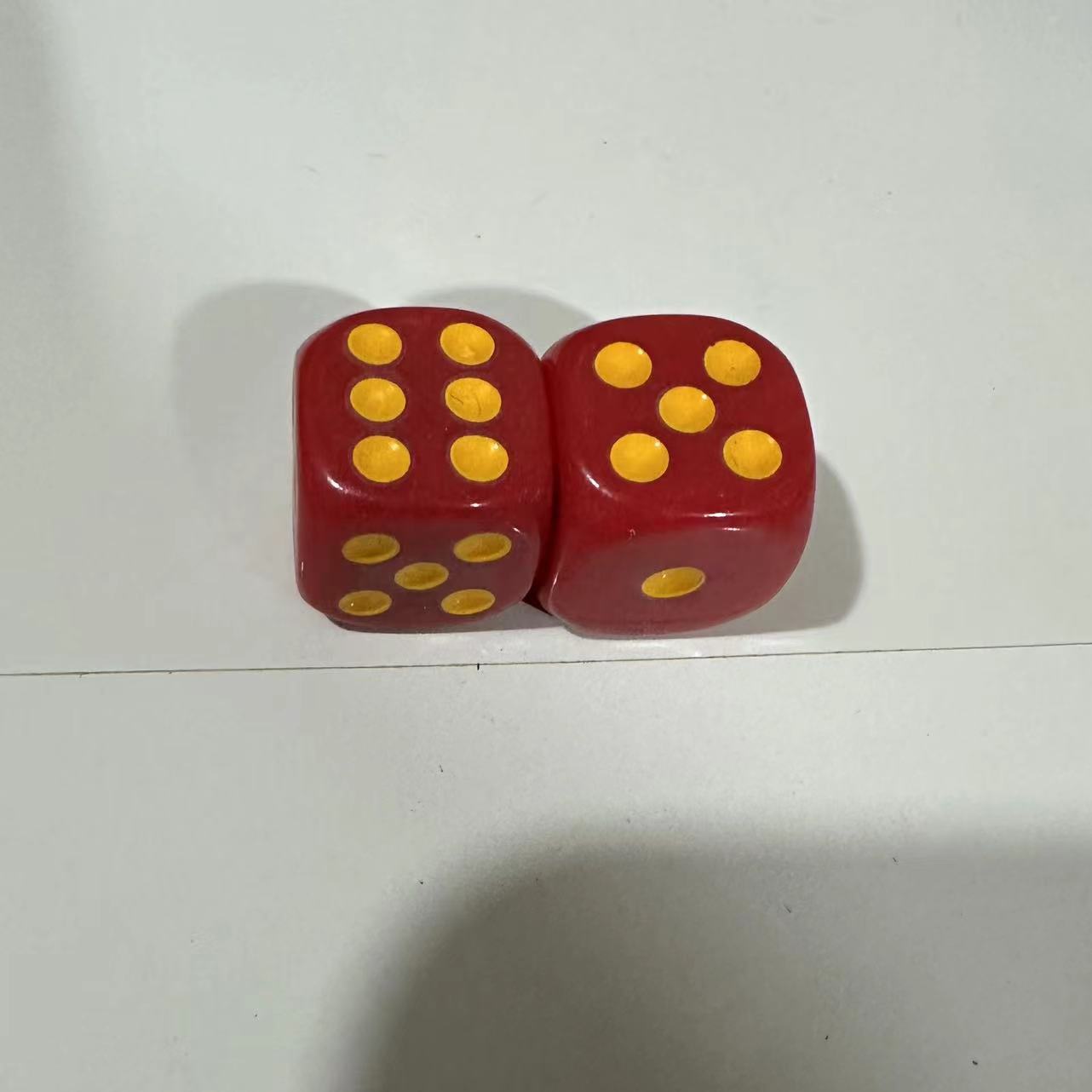 Picture of Yiwu Dege leisure and entertainment supplies 16mm acrylic solid color dice color complete