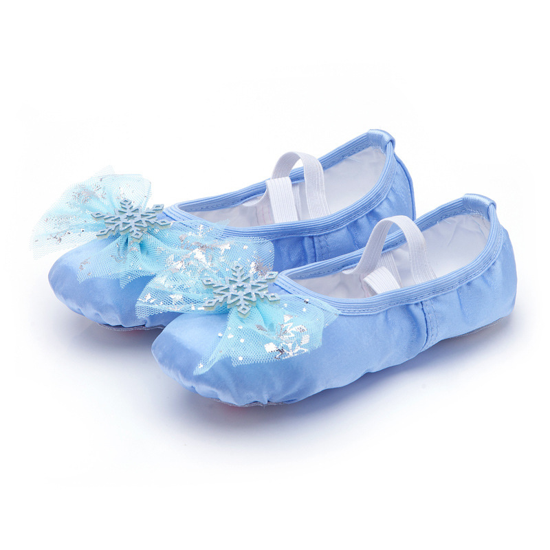 Picture of Cute Princess Dance Shoes for Kidsren, Soft-Soled Ballet Shoes for Girls, Chinese Dance Body Training Cat Claw Shoes 8009