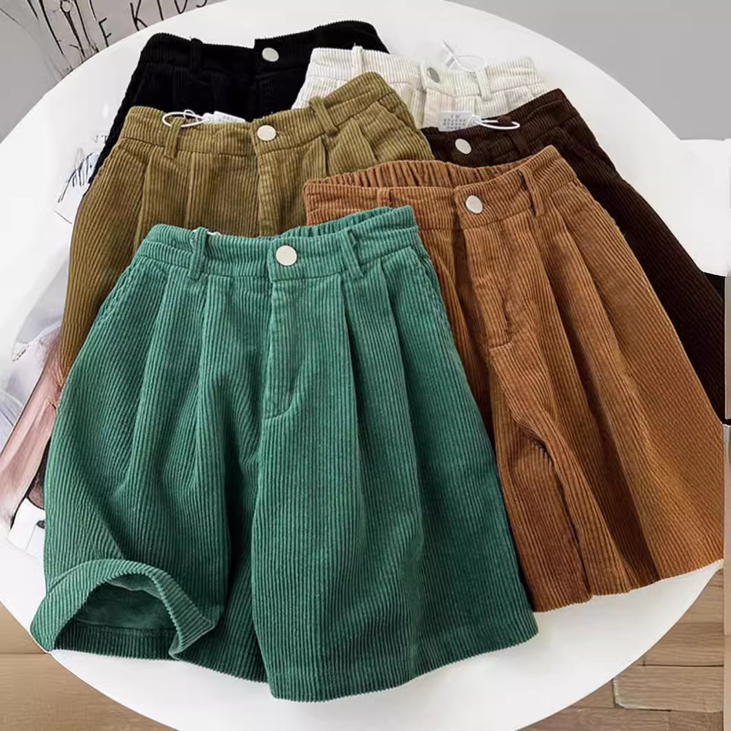 Vintage Corduroy Shorts Women's 2025 Autumn and Winter New High Waist Slimming A- line Small Casual Wide Leg Shorts