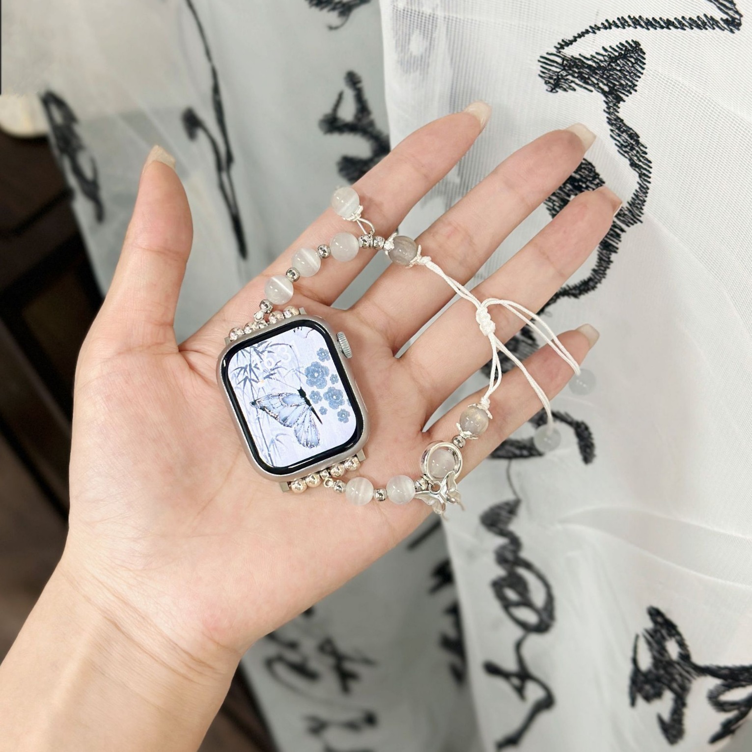 Suitable for applewatch Xiao Xiang Feng Cat's Eye Beads Apple Strap iwatch987645se Internet Red Same Style