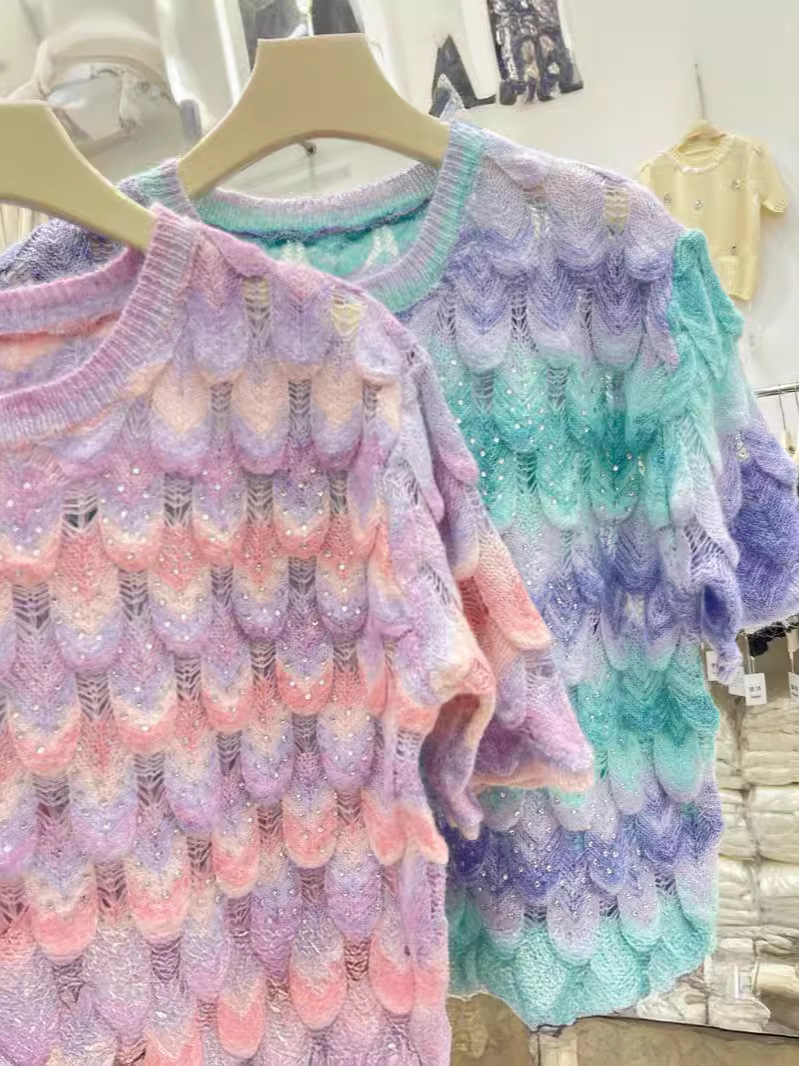 Picture of Summer Thin Heavy Industry Diamond-encrusted Rainbow Color Knitwear Women's New Style Chanel Style Loose Pullover Loose Hollow Top