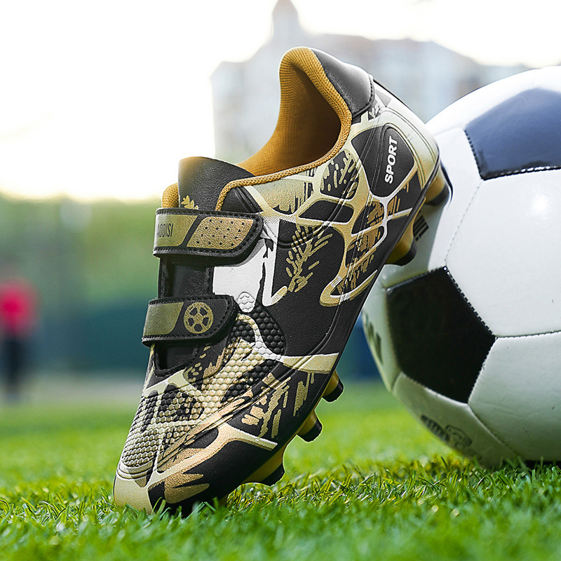 Children's Football Shoes Primary School Children's Flat Bottom Competition Training Shoes Boys and Girls Low-top Long Broken Nail Sneakers for Foreign Trade