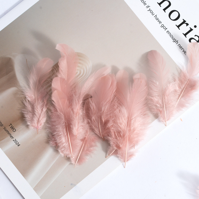Picture of Colorful Small Feather Turkey Feather DIY Crafts Jewelry Decoration Wave Ball Gift Box DIY Filling Material