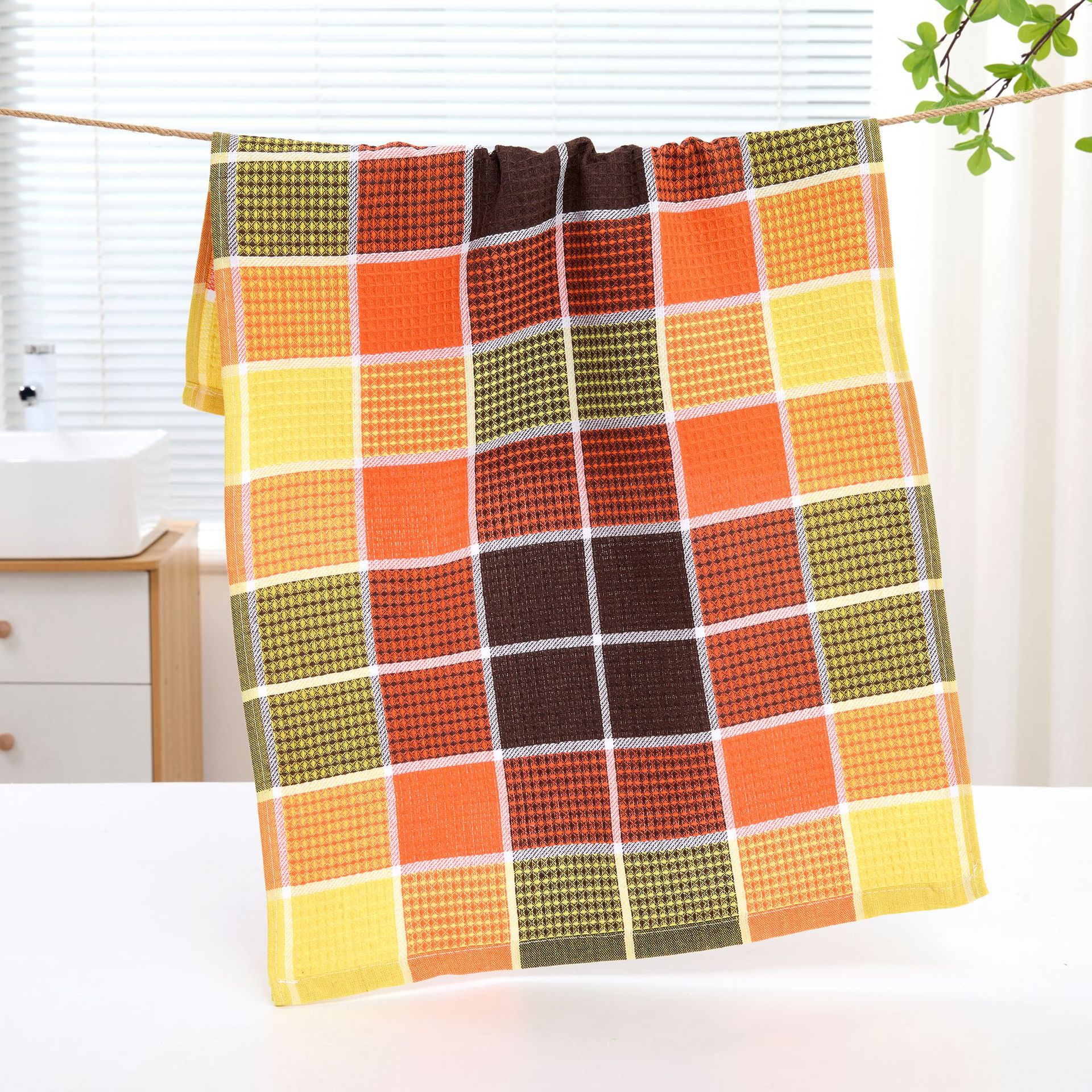 Picture of Cross-border supply waffle embroidered household kitchen cleaning cloth absorbent not easy to shed hair scouring cloth manufacturers wholesale