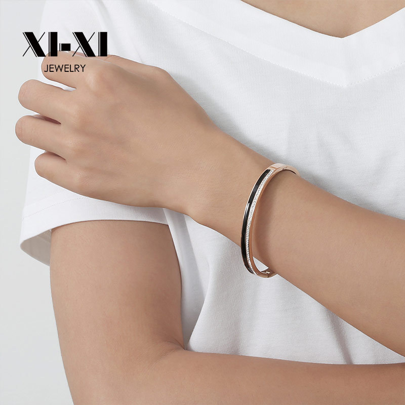 Cross-Border Fashion New Stainless Steel Electroplated Women's Bracelet Striped Zircon Buckle Bracelet Ready-Made Jewelry Wholesale