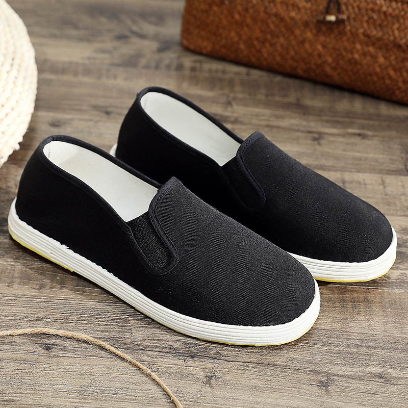 Old Beijing Handmade Thousand-Layer Cloth Shoes for Middle-Aged and Elderly Men, One-Legged Cloth-Soled Black Cloth Shoes, Non-Slip and Comfortable Old Cloth Shoes