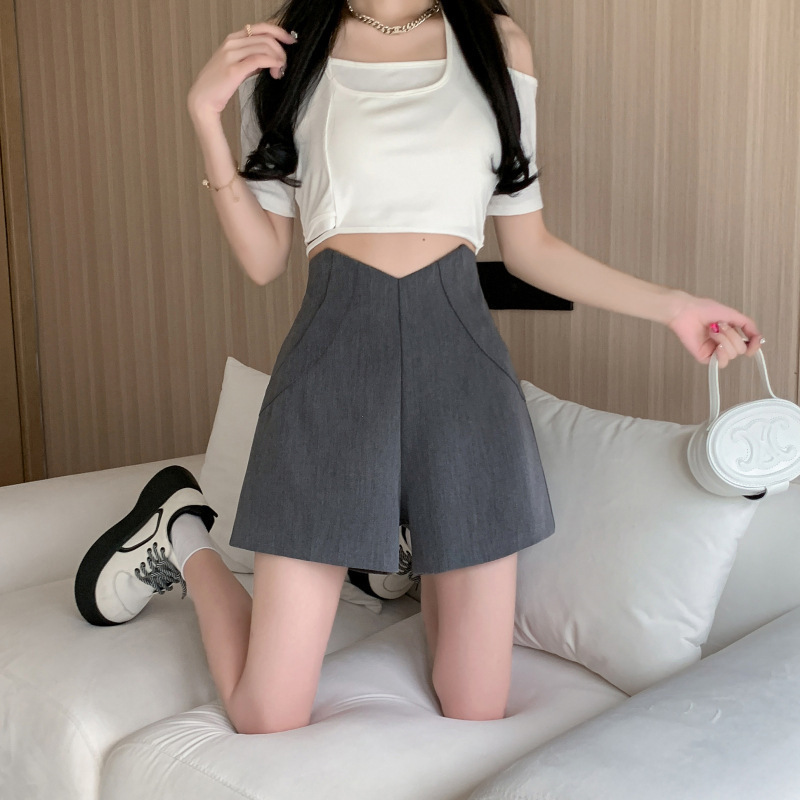 Black Suit Shorts Women's plus size Super High Waist Slimming Wide Leg A- Shaped Casual Pants Autumn and Winter Irregular Belly Covering Boots Pants