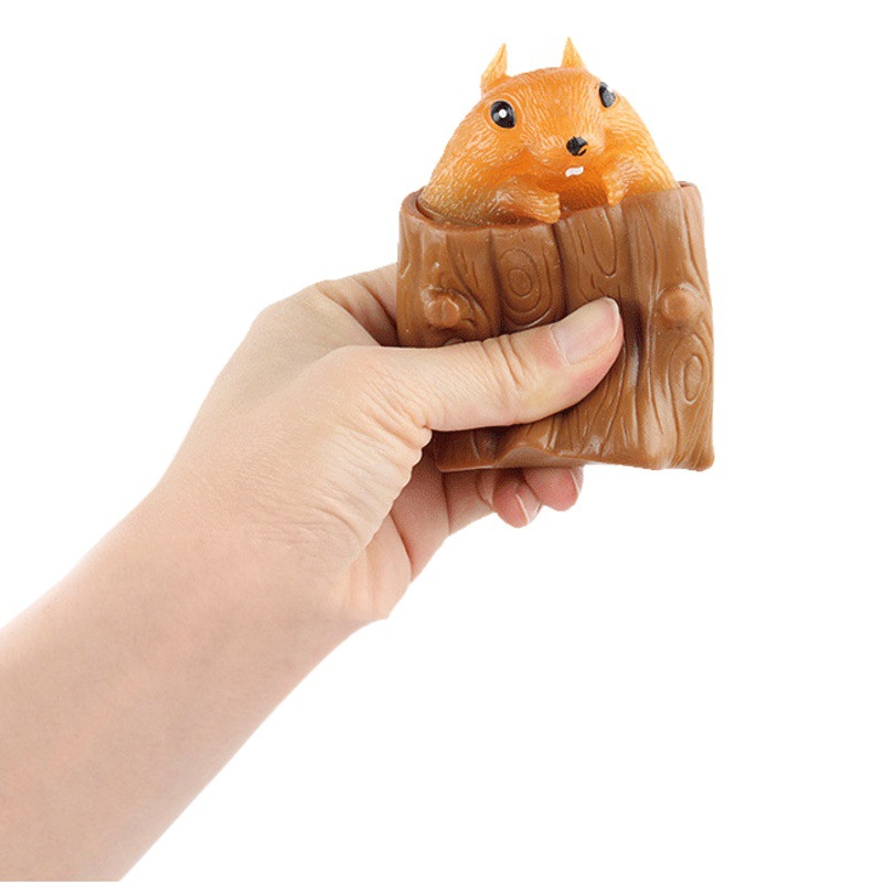 Decompression Vent Squirrel Cup Trick Toy Squeeze Flying Squirrel Stump Evil Squirrel Shake Tone Pinch Toy