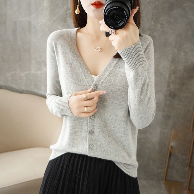 Picture of Knitted Cardigan, Large Size Sweater Cardigan, Women's Loose Cardigan, Short Autumn and Winter Outwear, Women's Long-Sleeved Jacket Base