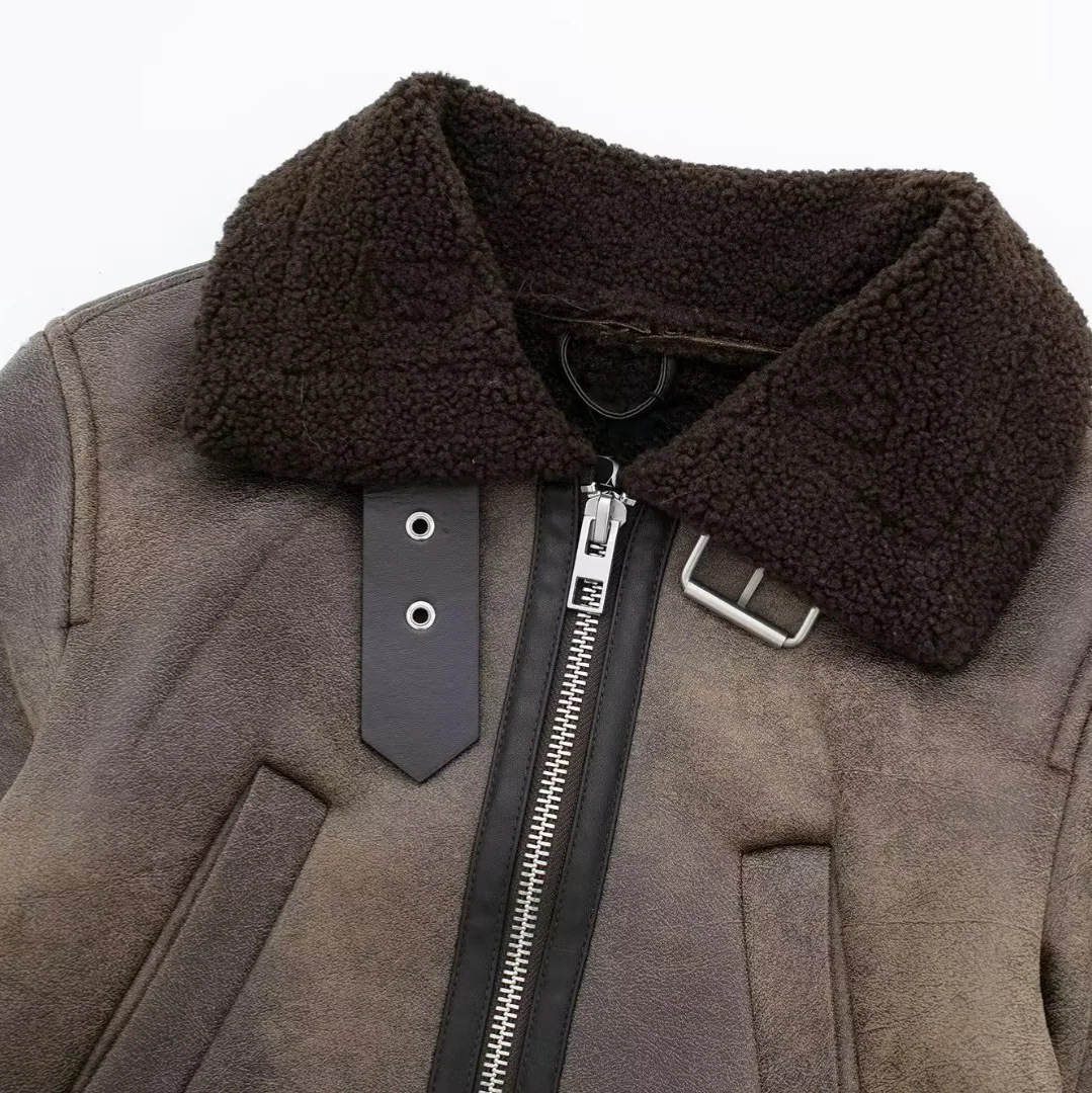 Picture of Winter New European and American Style Old-fashioned Loose Short Washed Lapel Fur One-piece Zipper Motorcycle Jacket for Women