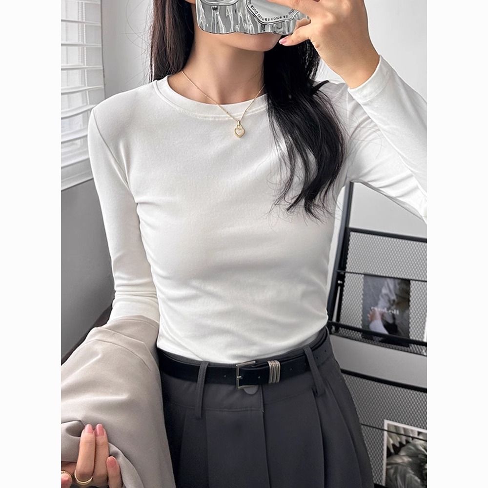 Autumn and winter basic crew neck slimming long-sleeve T-shirt, versatile Korean style hot girl outfit, base layer top trendy for women