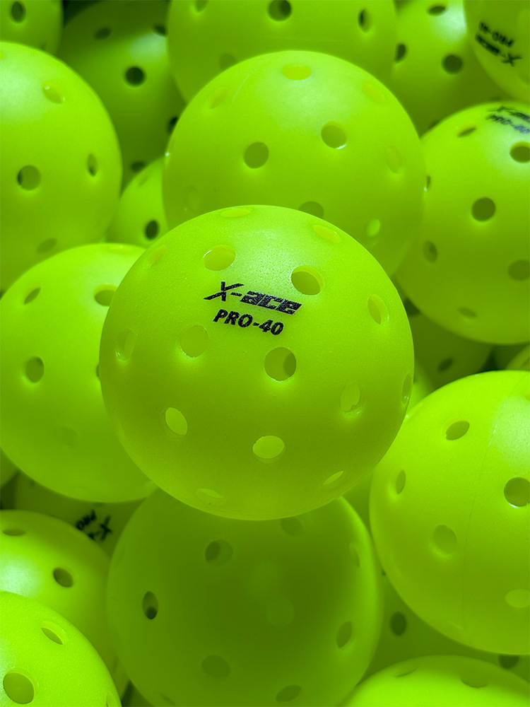 Picture of X-ACEpro40pickleball Peak Ball 40-hole rotational molding one-piece porous hole hole ball practice ball