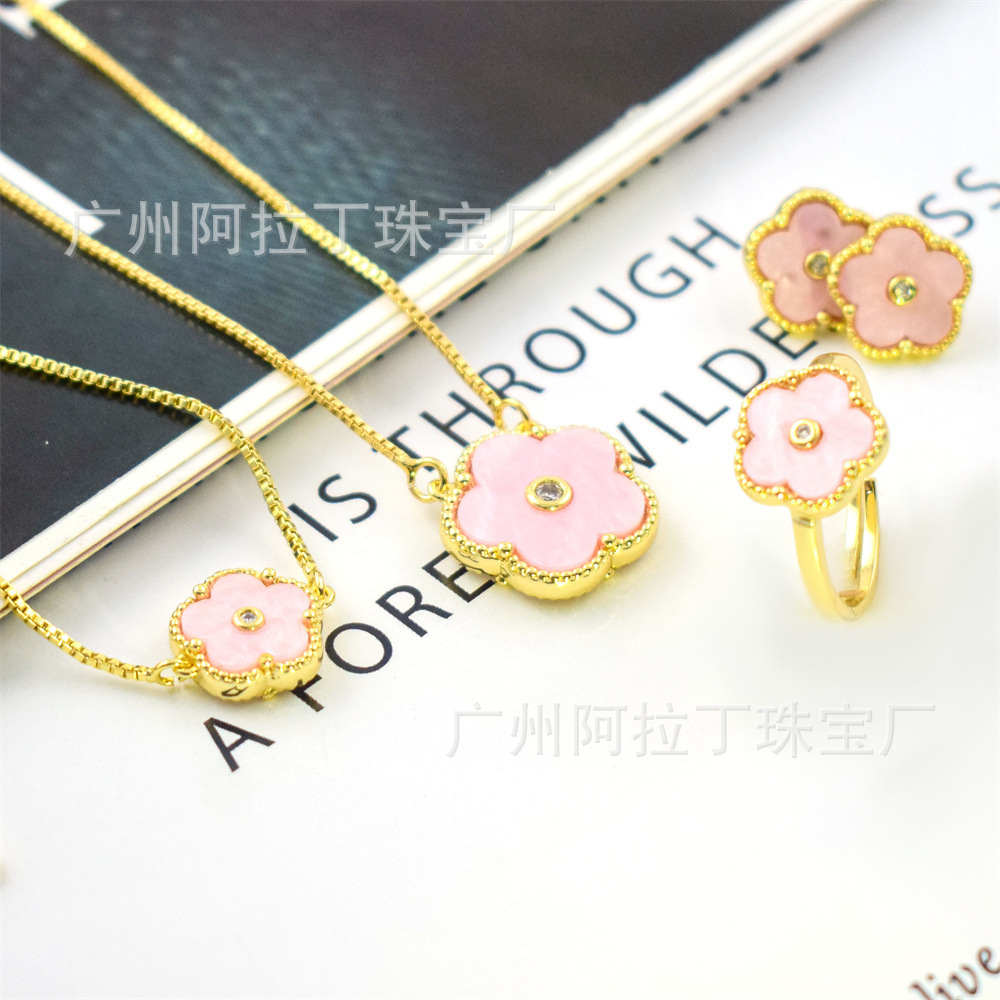 European and American cross-border fashion new hot sale solid five-leaf flower design gold-plated inlaid CZ zircon jewelry suit
