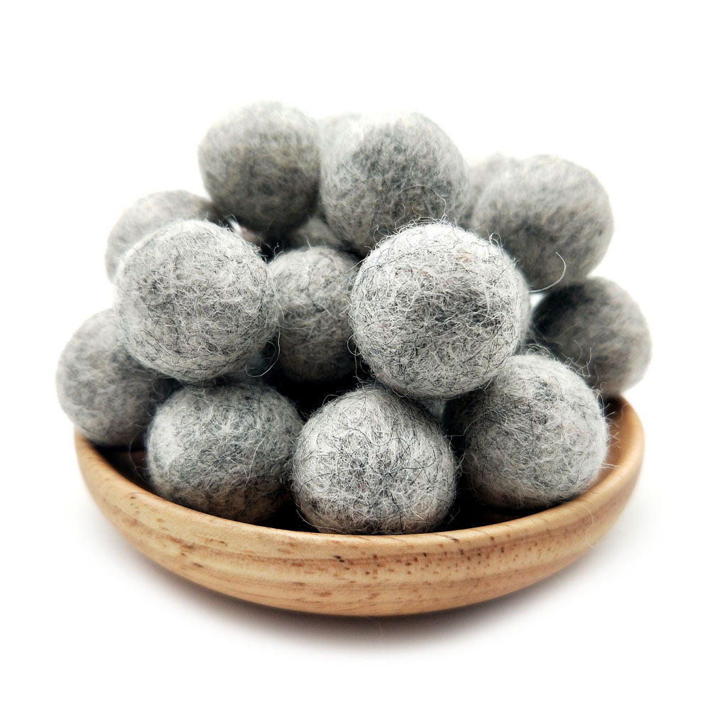 Picture of Cross-border in stock 2CM wool ball Christmas jewelry accessories Christmas diy colorful wool ball small wool ball pokes