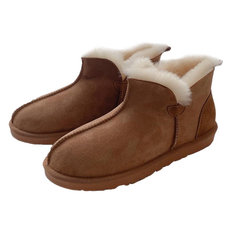 Autumn and Winter Sheepskin One-piece Snow Boots Men's Winter Warm Non-slip plus size Lazy Shoes Slip-in Sheepskin Men's Boots