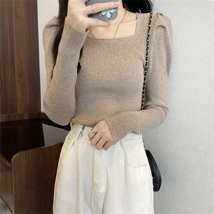 Square Collar Bottoming Shirt for Women 2023 Autumn and Winter New Style Knitted Clavicle Low Collar Sweater Short Black Puff Sleeve Top Trbottomy