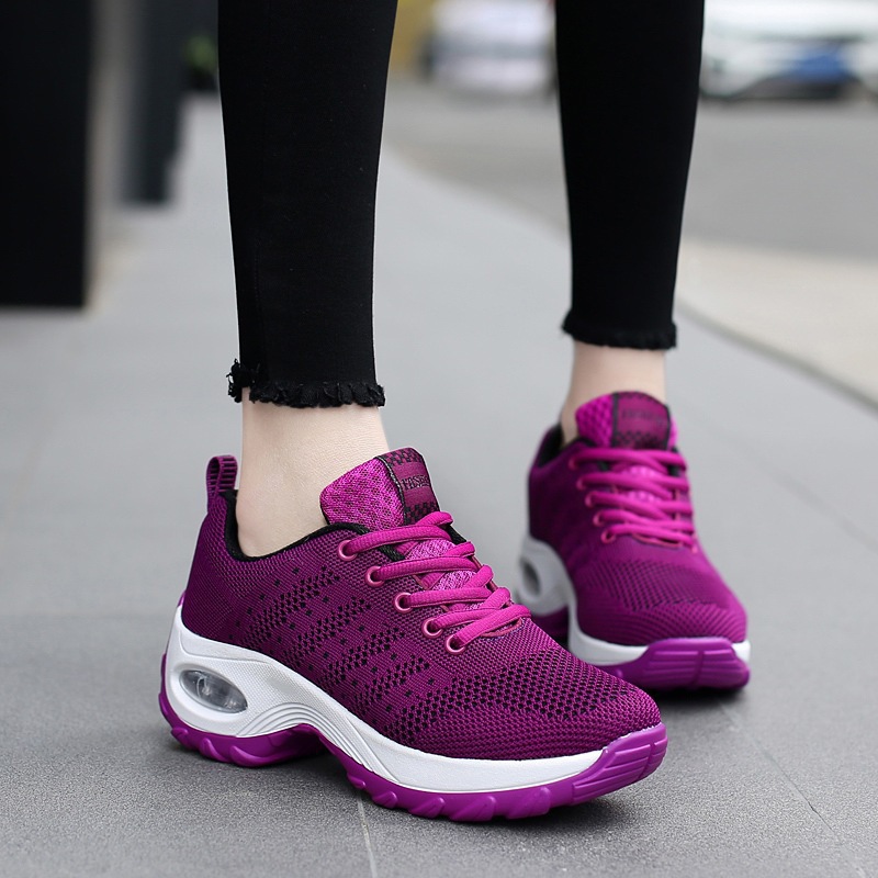 Picture of 2025 New Autum Style Fly-Woven Mesh Breathable Middle-Aged and Elderly Women's Shoes Casual Shoes Trbottomyy Thick-Soled Sports Shoes
