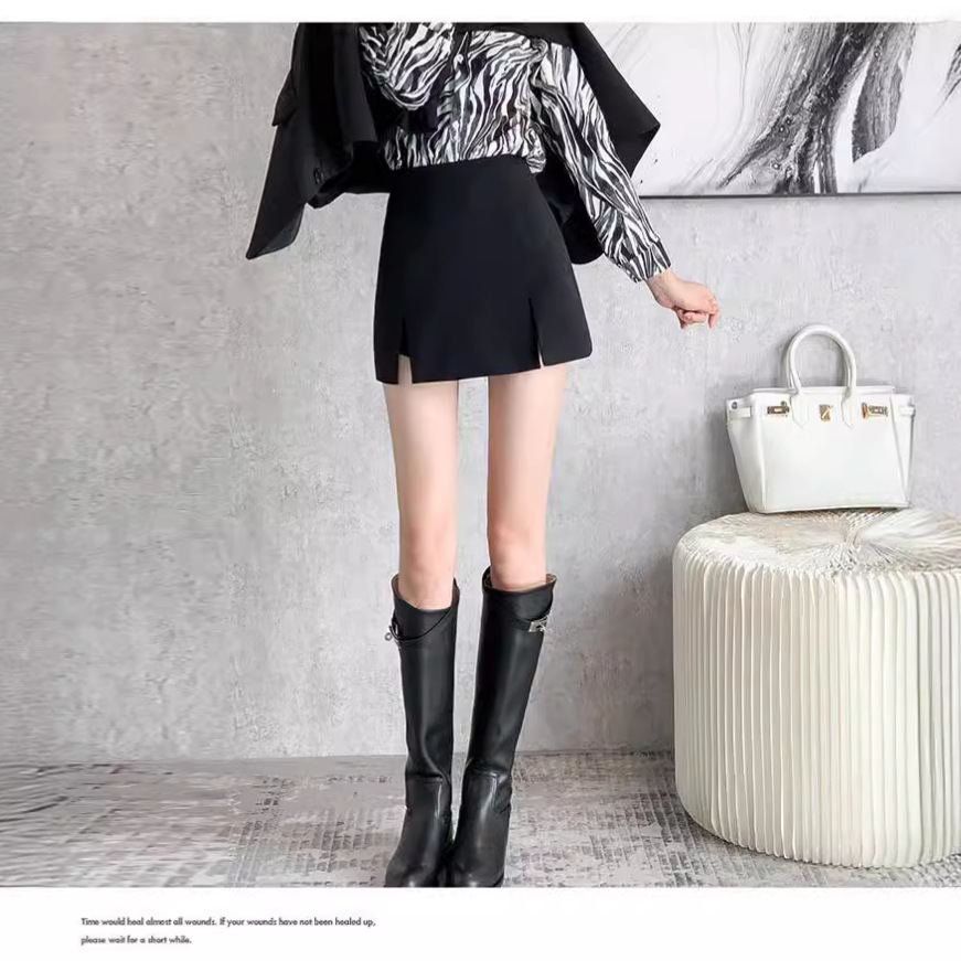 Split Short Skirt High Waist 2024 Summer New Fashion Slim Anti-running Light Pants Skirt Black Zipper Skirt for Women