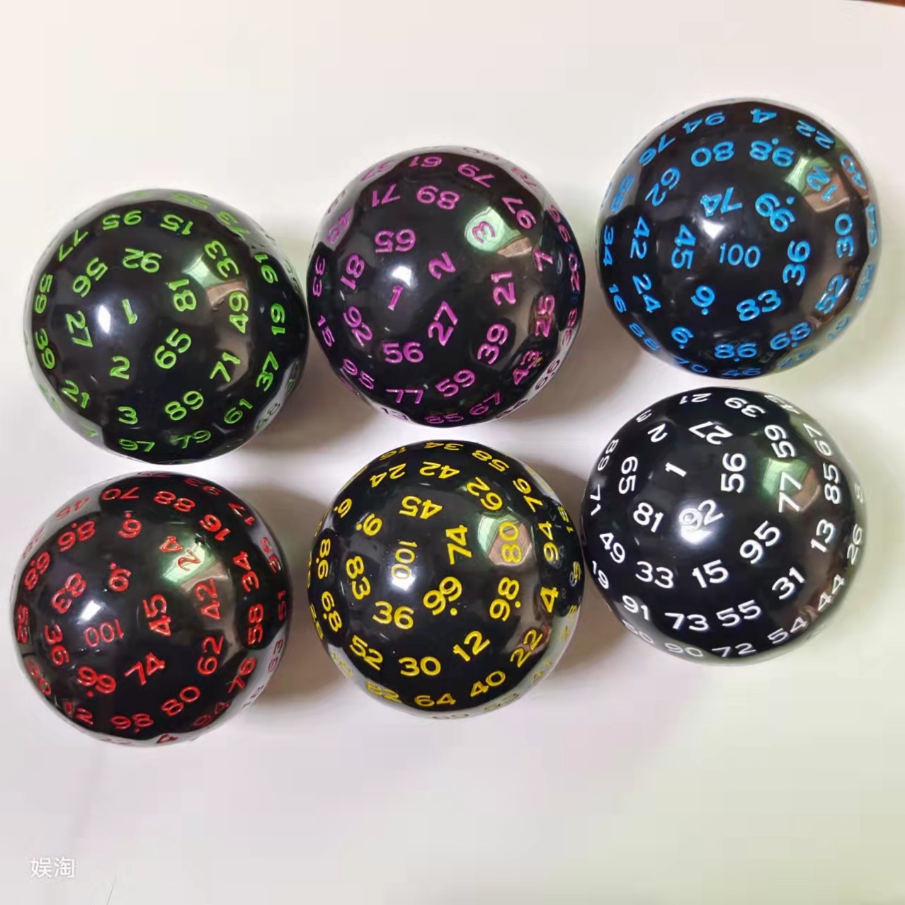 Picture of New 100-sided digital 1-100 dice multi-sided D100 ball game collection dice teaching table games props