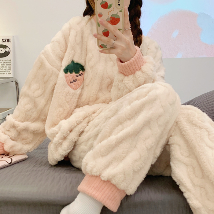 Winter new pajamas women's long-sleeved trousers flannel jacquard sweet cartoon home wear suit wholesale