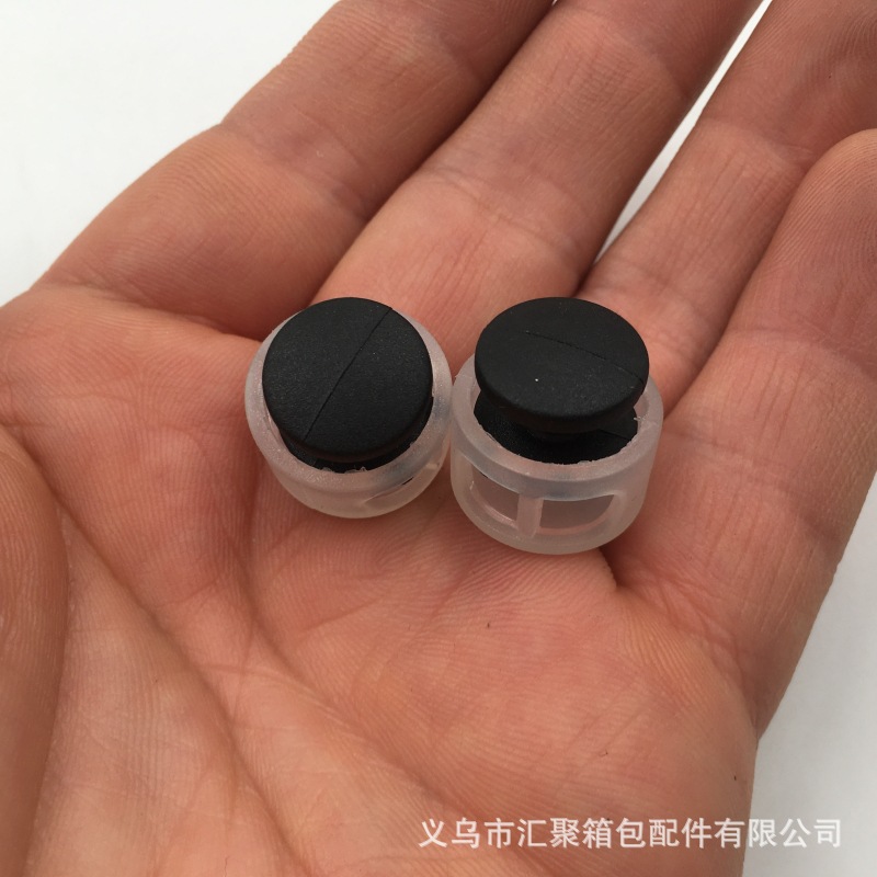 Picture of Lazy-free round double-hole shoelace buckle pig nose bread adjustable buckle shoelace buckle spring buckle