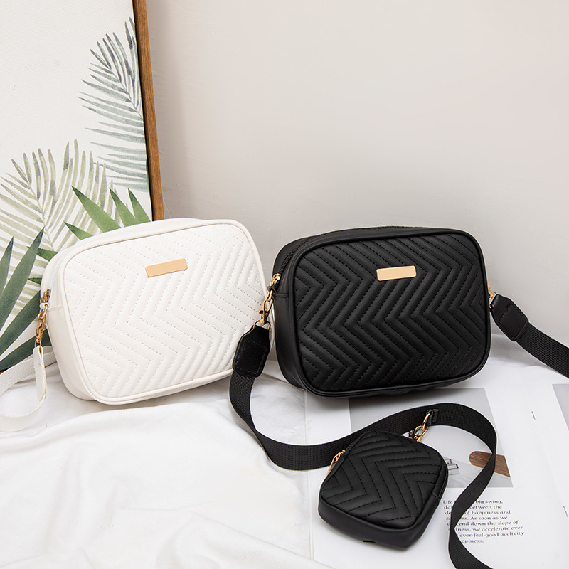 Picture of Ladies Bags Cross-border Fashion Women's Bag Distinctive Embroidered Small Square Bag Wide Shoulder Strap with Mini Coin Purse Batch