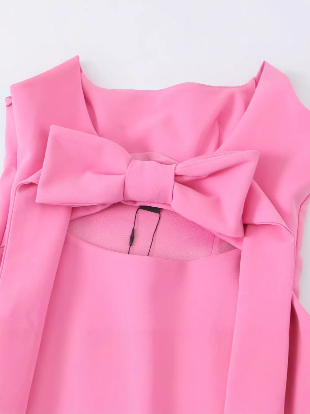 Picture of Women's Clothing European and American Style 2025 Summer New French Style Sweet Slim-fit Back Bow Small Top for Women