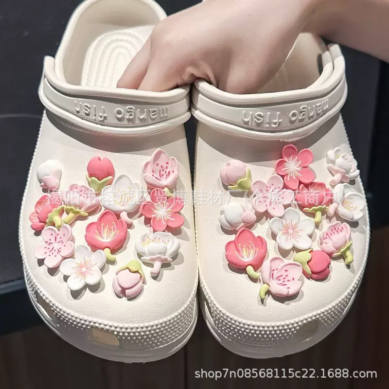 Cross-Border Wholesale Clog Shoe Accessories DIY Detachable Fairy Style Cherry Blossom Series High-End New Buckle