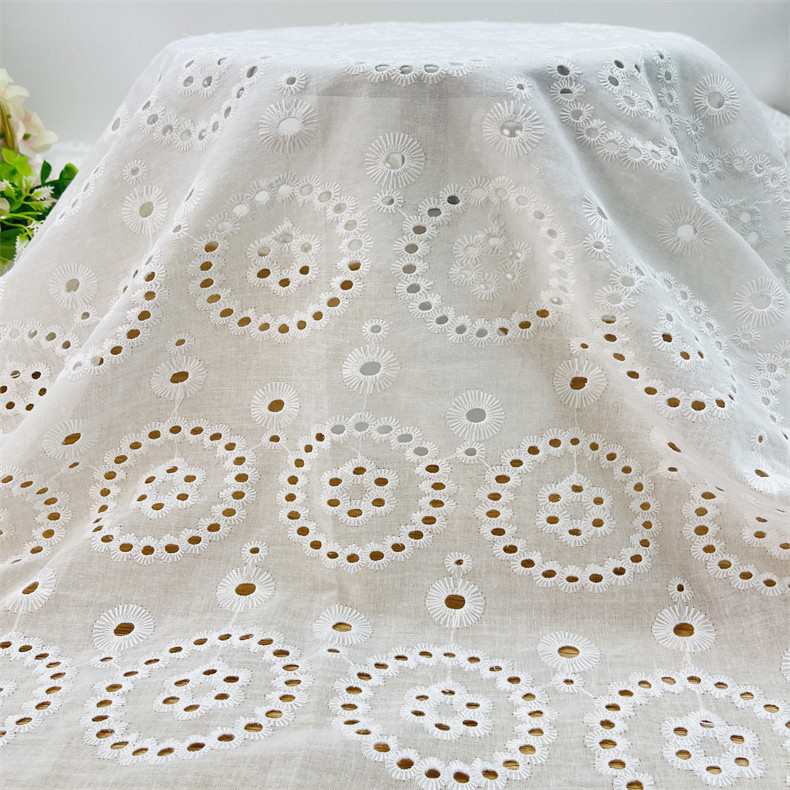 Cotton hollow embroidery fabric Women's dress water-soluble embroidery fabric Cotton cotton yarn perforated embroidery fabric