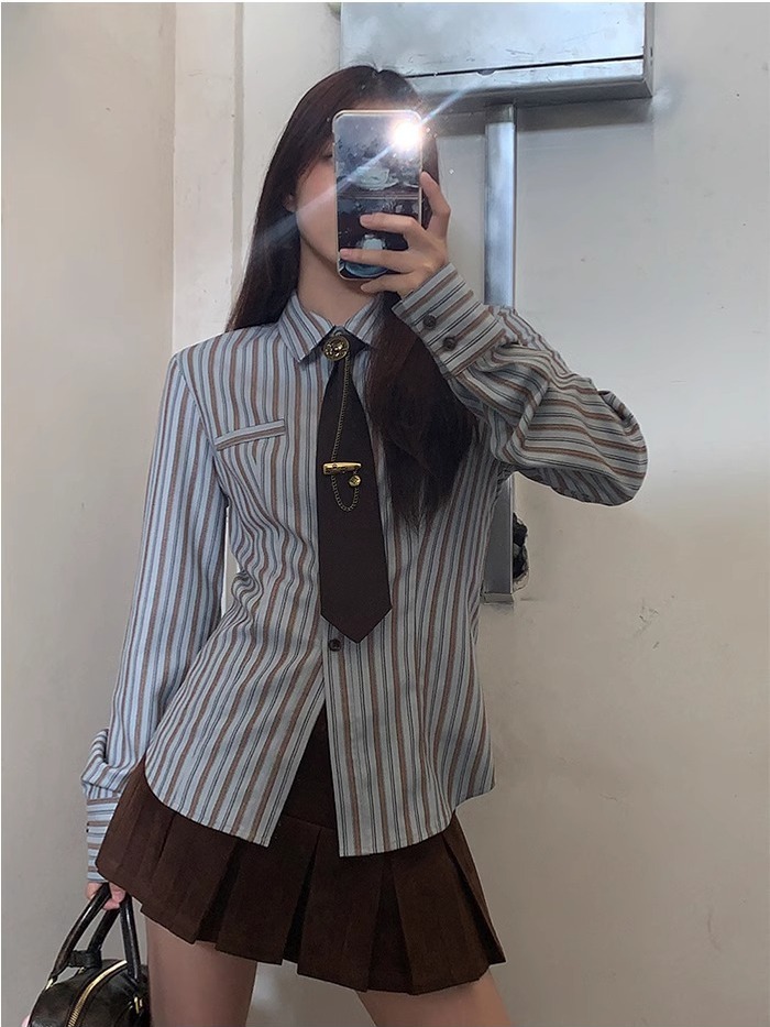 College Style Stripesd Shirt with Bow Tie 2024 Early Autumn New Elegant Inner Wear Slim Long-Sleeved Shirt for Women French Style