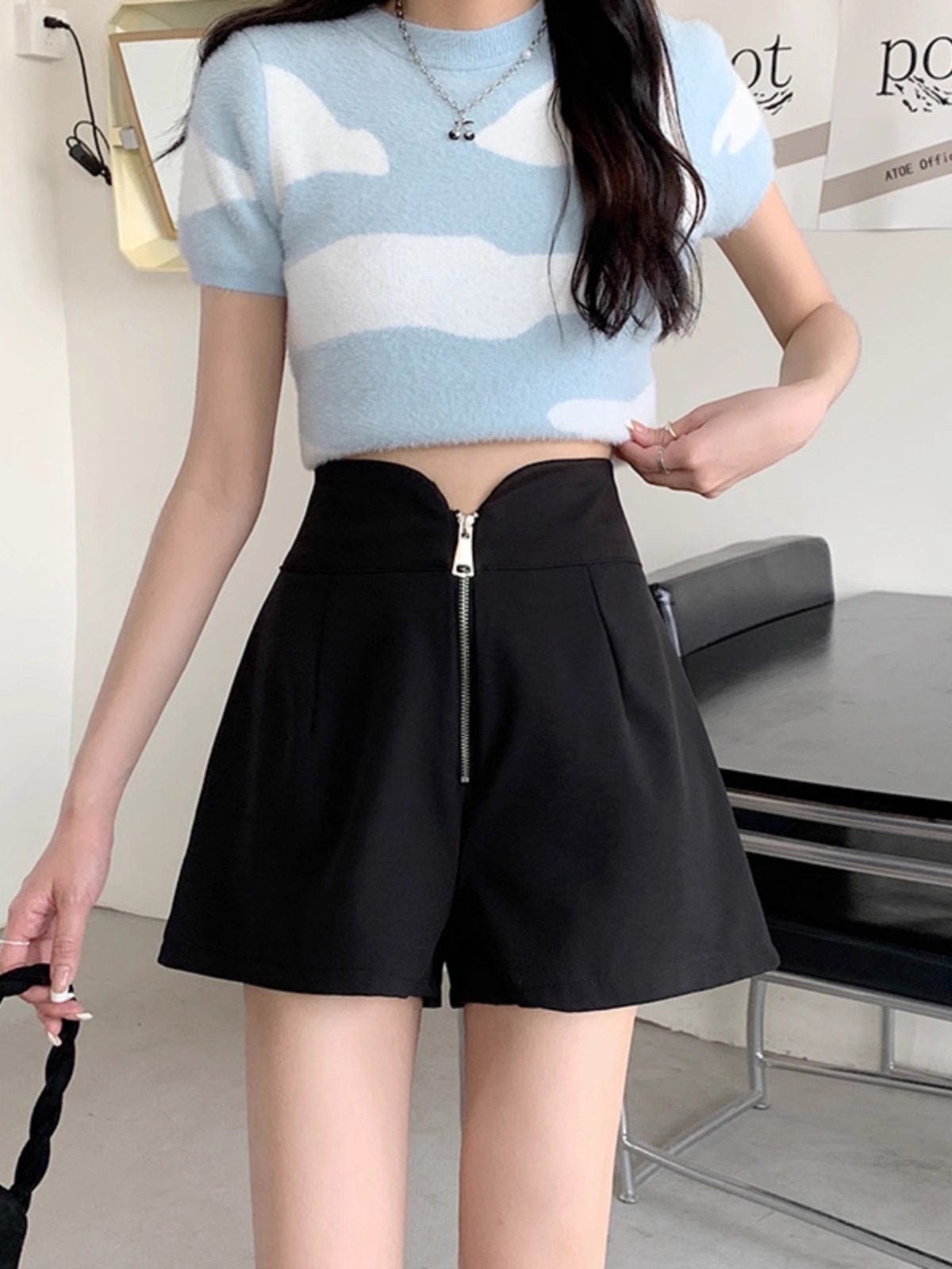 2024 New High Waist Slim A- line Shorts Women's Design Sense Meat Covering Fashion Pants Spring plus size chubby girl Hot Pants
