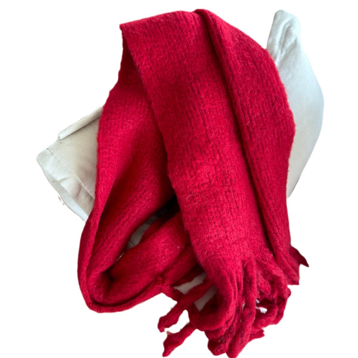 Picture of Korean Drama Ernie Red Scarf Women's Winter Korean Style Christmas Knitted 2024 New Thick Warm Scarf