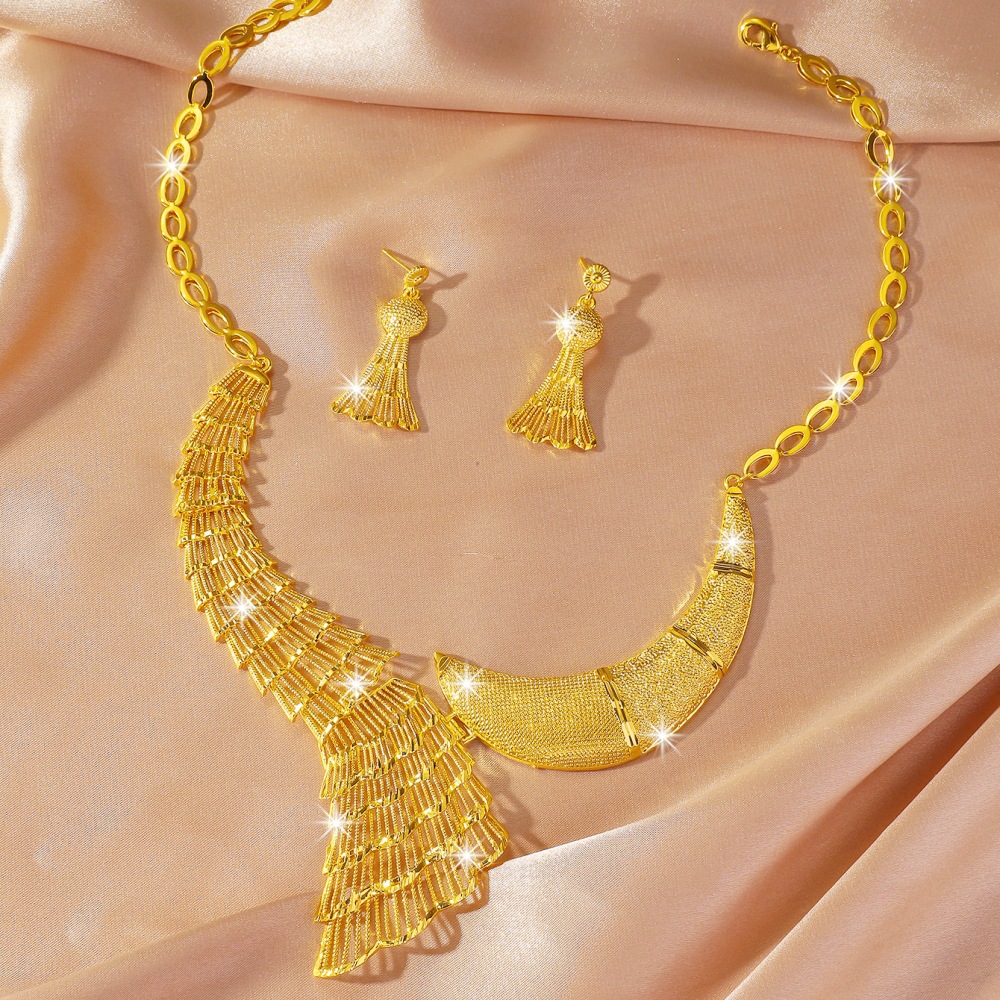 Dubai sand gold phoenix tail necklace earrings wedding suit wholesale cross-border copper gold-plated fashion heavy industry jewelry suit women