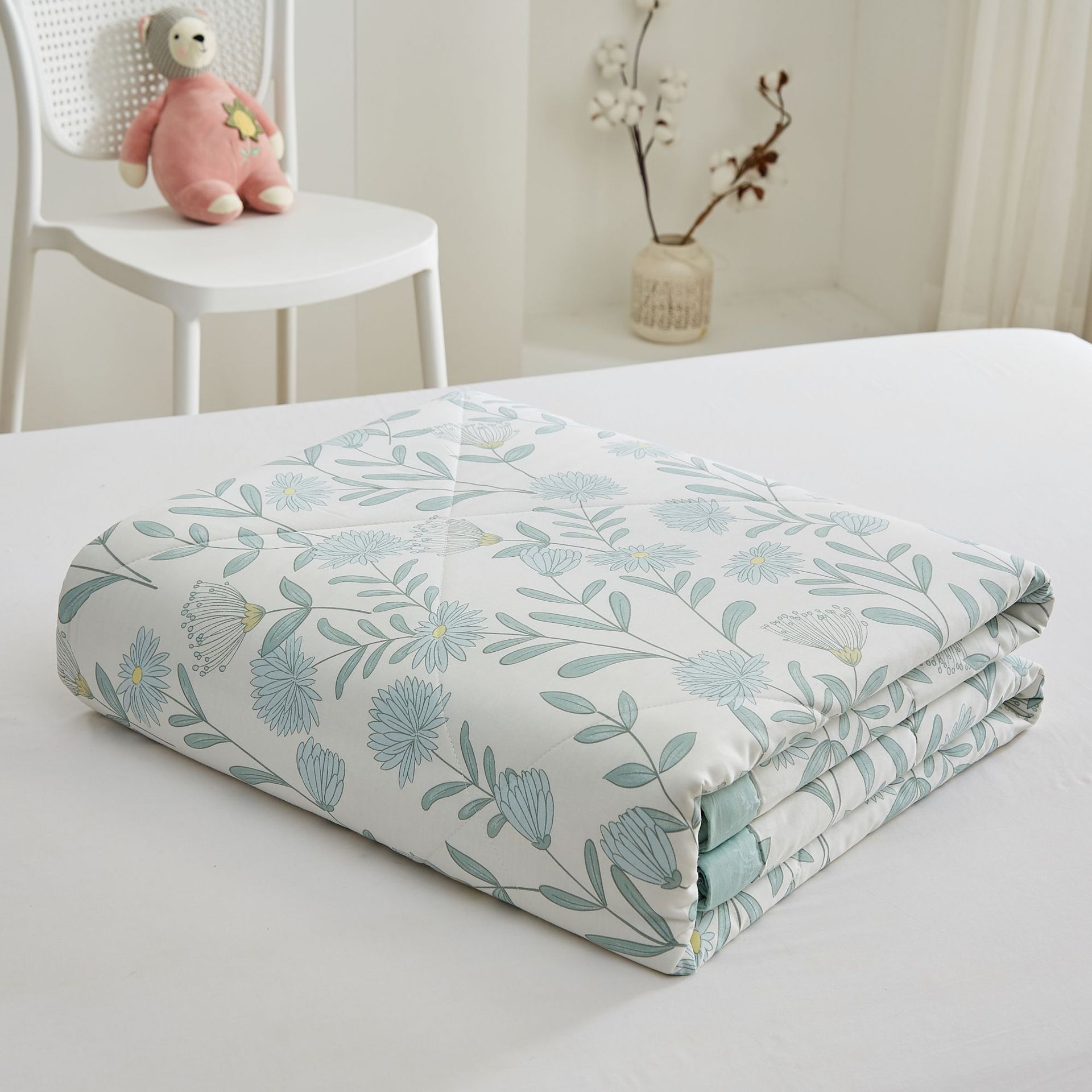Picture of Machine washable Class A Mother and Child Pure Cotton Summer Cool Quilt Cotton Air-conditioning Quilt Children's Pure Cotton Summer Quilt Cartoon Thin Quilt Core 1