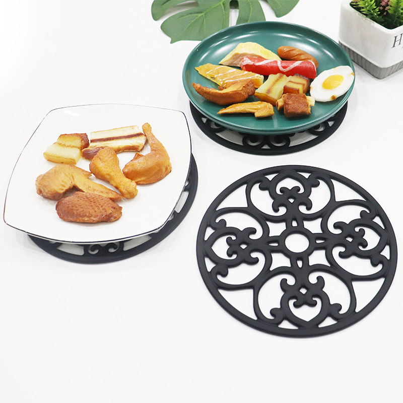 Picture of Amazon Silicone Heat Insulation Pad Silicone Plate Pad Pot Pad European Pattern 3 Pieces suit Coaster European and American Style