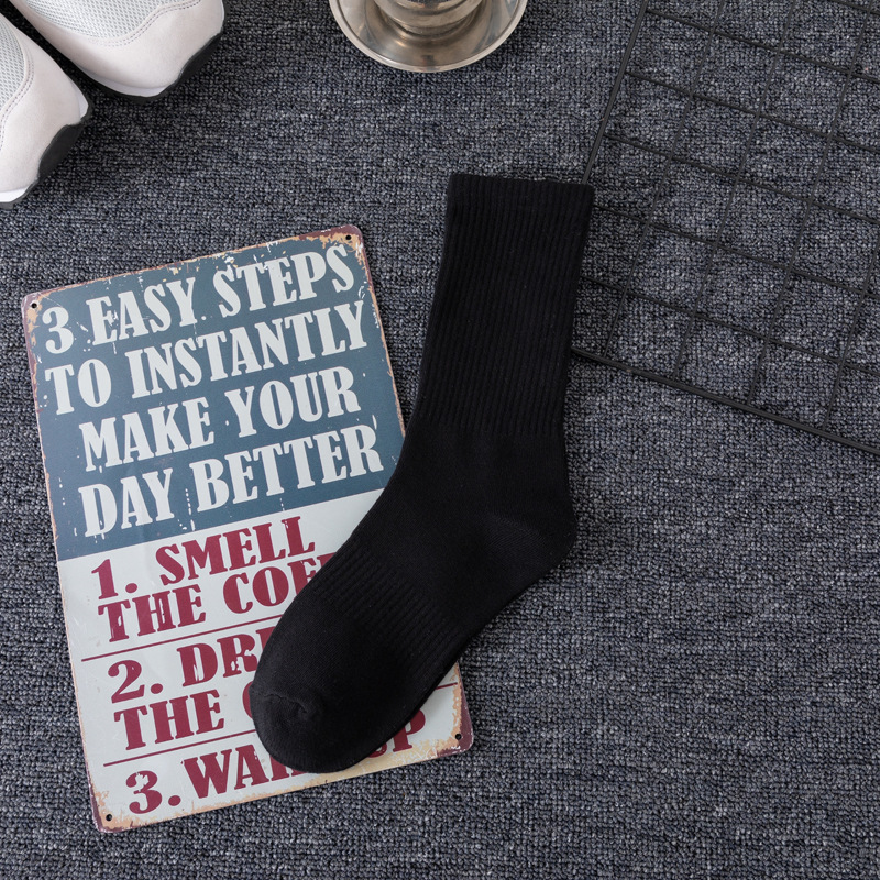Picture of Socks New Wholesale Solid Color Mid-Calf Socks High Elastic Sports Socks Thickened Towel Bottom Black and White Men's Socks Zhuji Socks